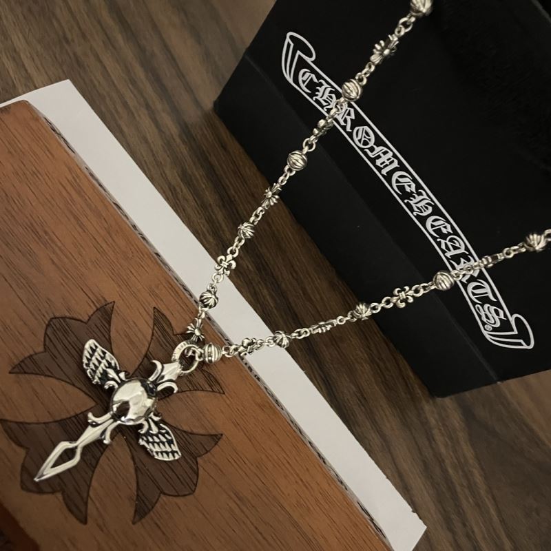 Ch**me He**ts necklaces